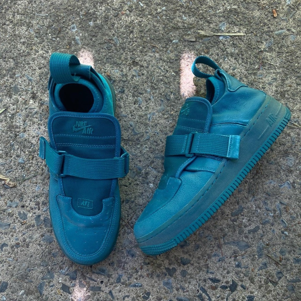 Nike AF1 Explorer XX in Teal
